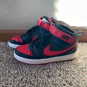 Nike Court Borough Mid 2 Youth Basketball Shoes 6.5Y